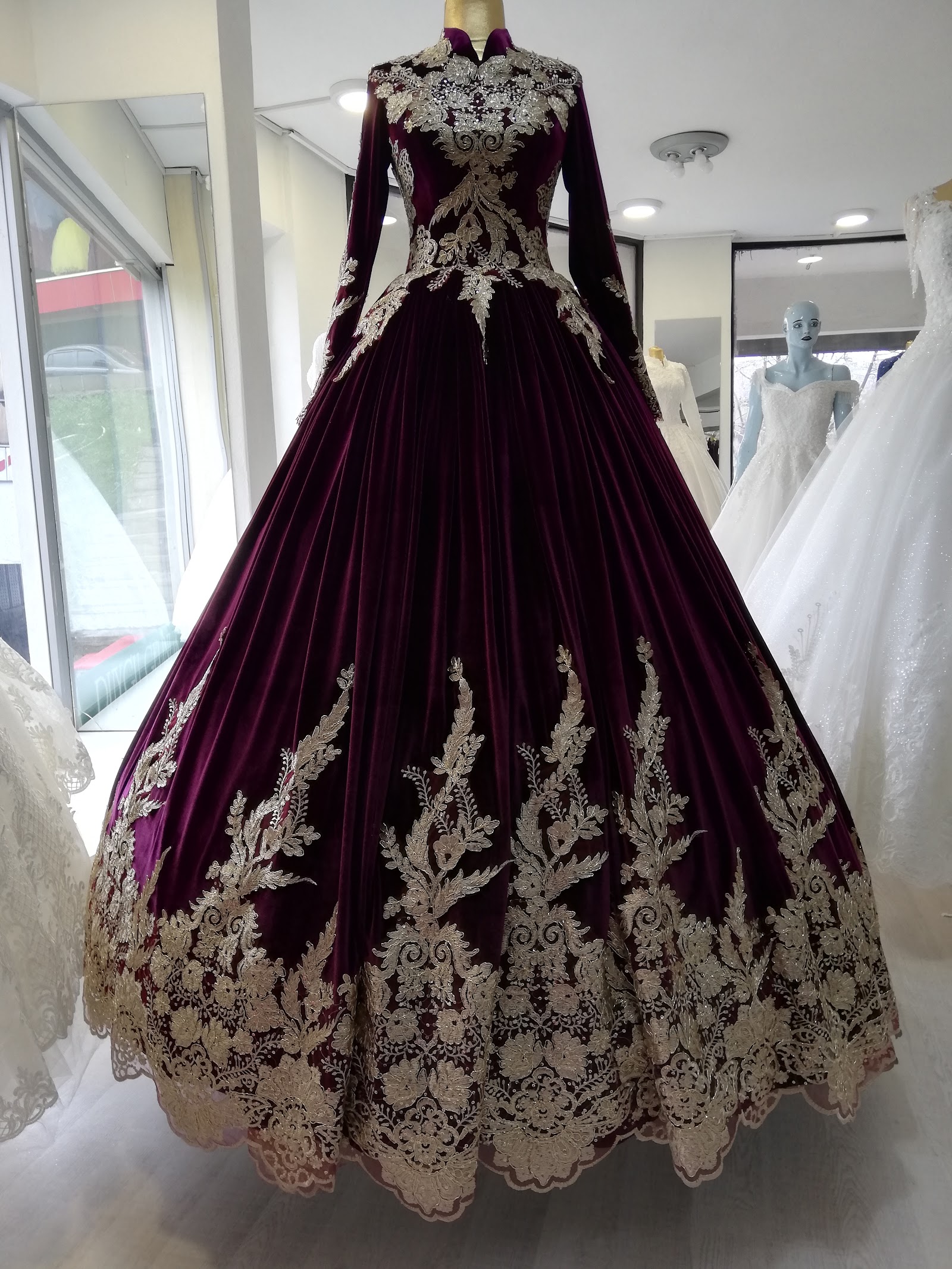 Duygu Gelinlik ve Moda Evi