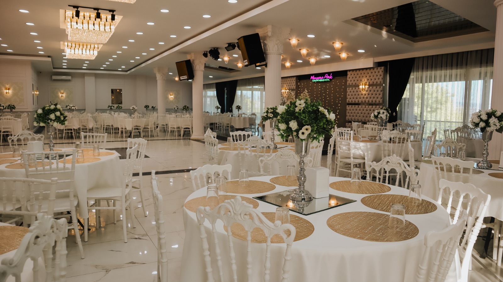 Manzara Park Düğün Salonu kır düğünü mekanı — Dulkadiroğlu