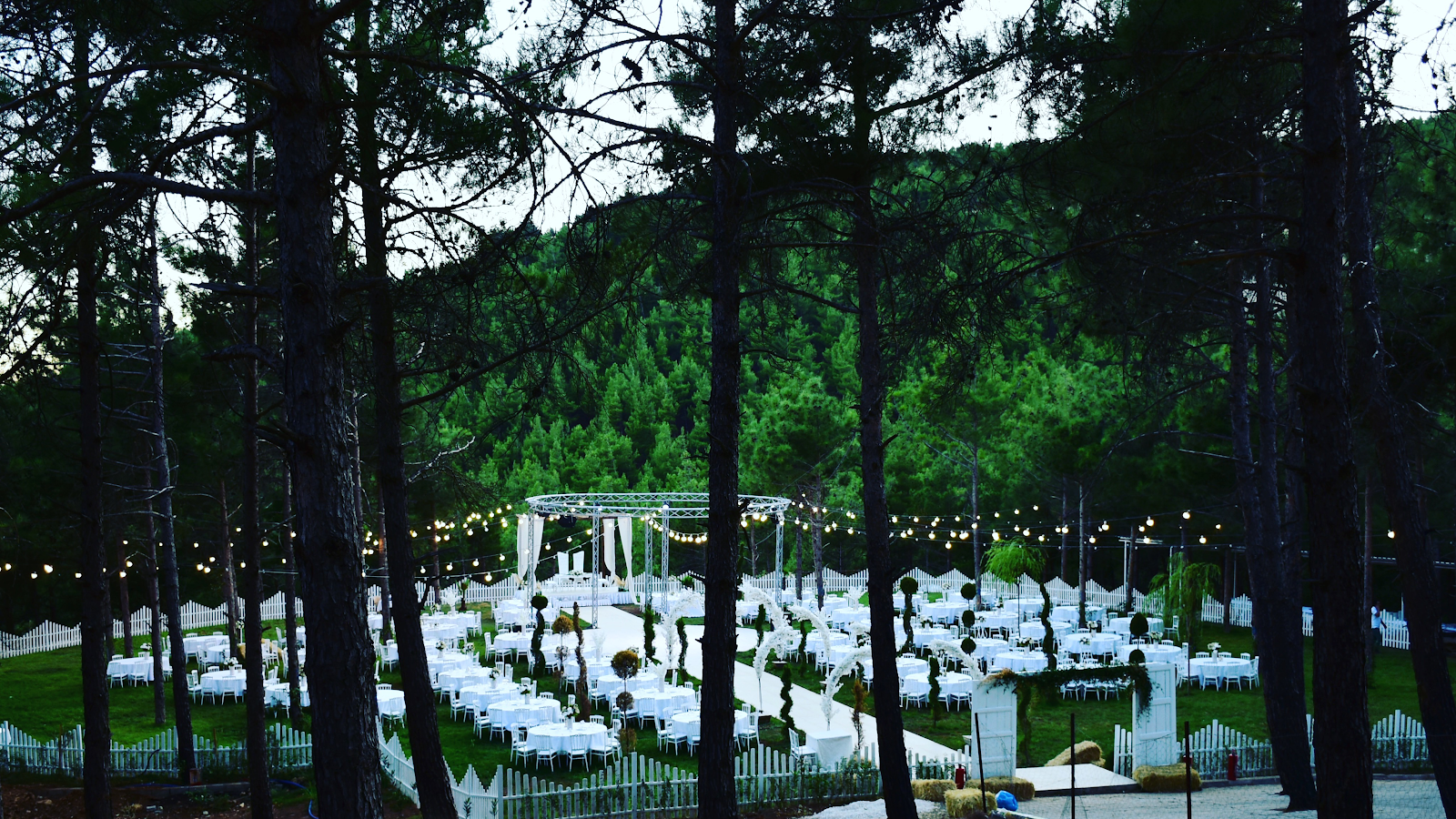 Neva Garden kır düğünü mekanı — Onikişubat