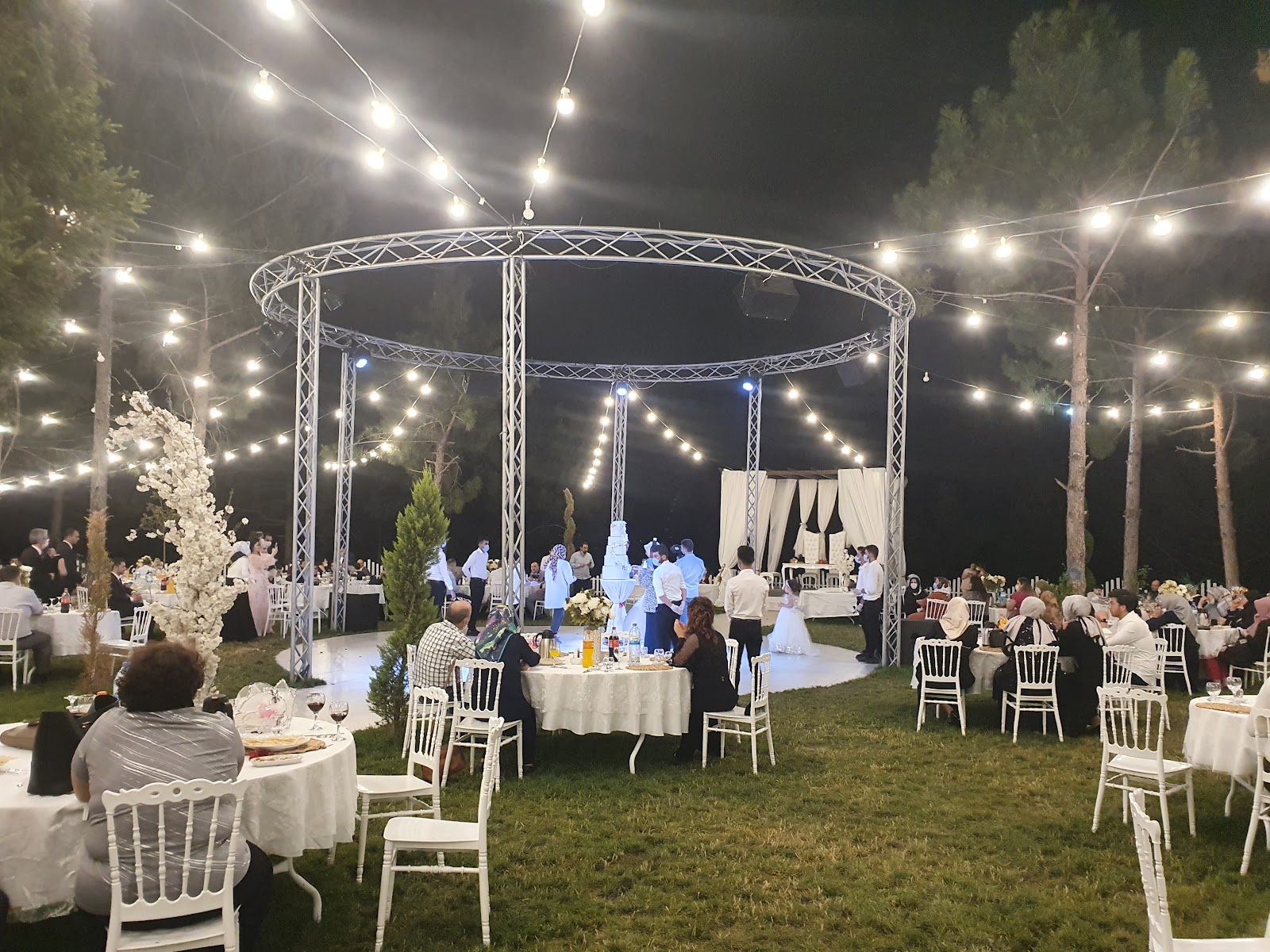 Neva Garden — Onikişubat, Kahramanmaraş kır düğünü mekanı görsel 3