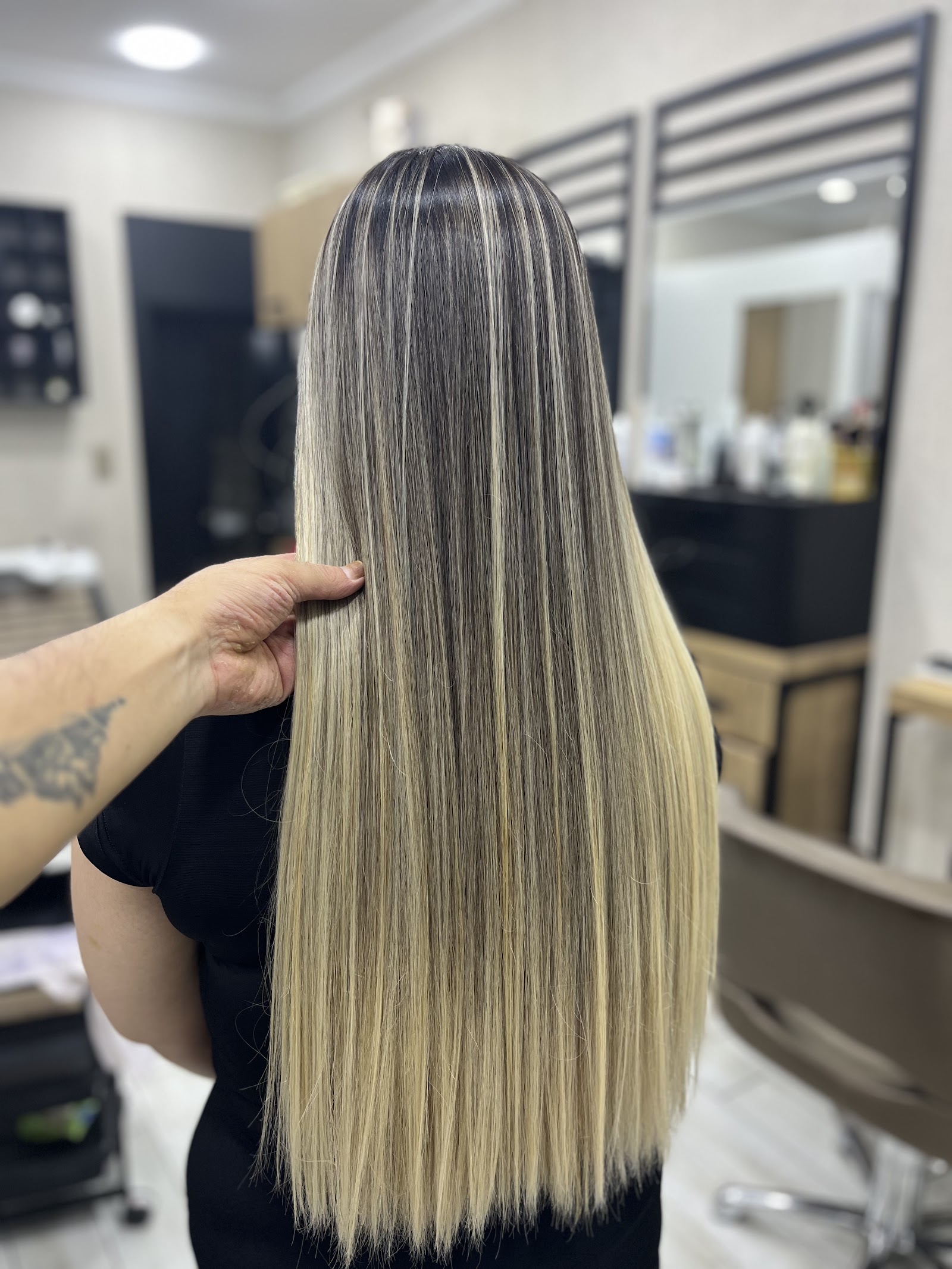 Salon Mustafa Peker